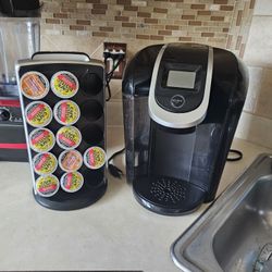 Keurig Coffee Maker With Dispenser Great Condition 