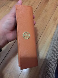 Glasses/sunglasses case