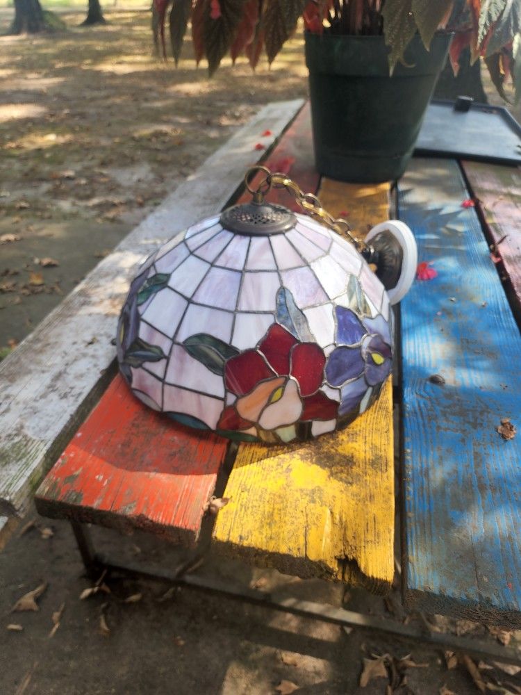 Tiffany Style Resin Chandelier/Light