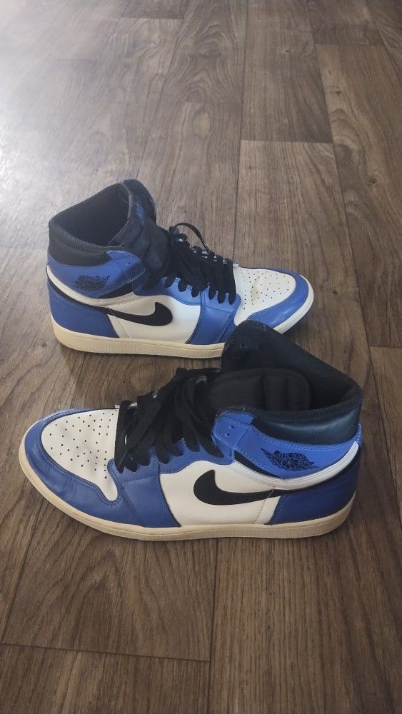 MEN'S NIKE AIR JORDAN RETRO 1 NC DMP SIZE 12