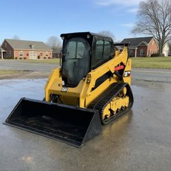 14 Caterpillar 259D