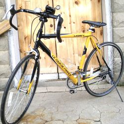 CYCLE FORCE GROUP LEGACY LE TOUR DE FRANCE 29 WHEELS ROLL 12 SPEED ROAD BICYCLE. for Sale in Weehawken NJ OfferUp