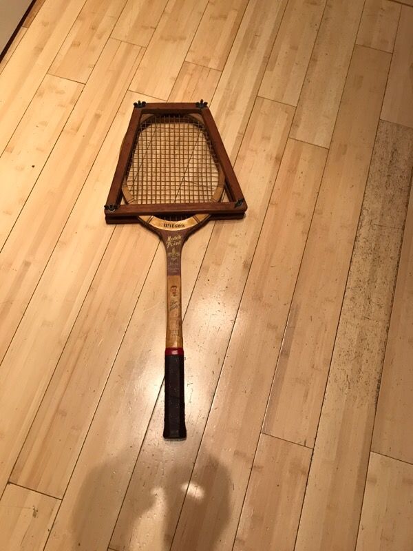 Vintage tennis racket (WILSON, match point)
