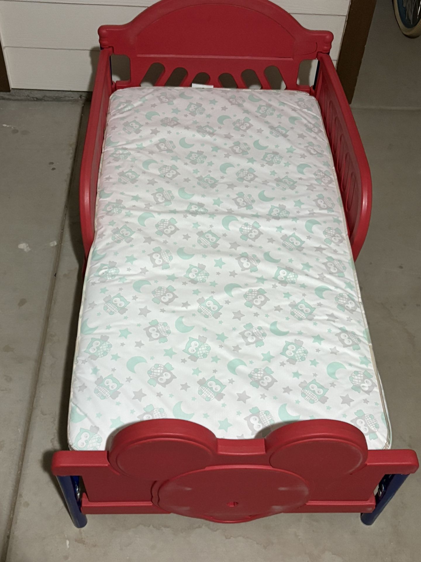 Mickey Mouse Toddler Bed