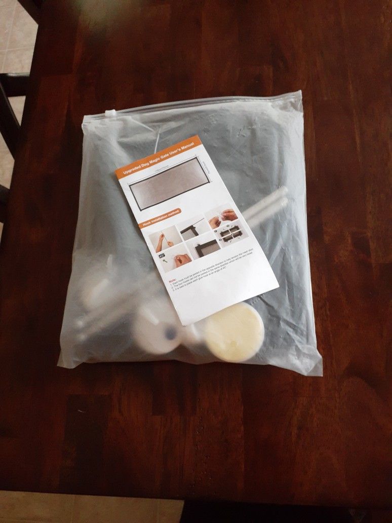 Brand New In Packaging! UPGRADED DOG MESH GATE
