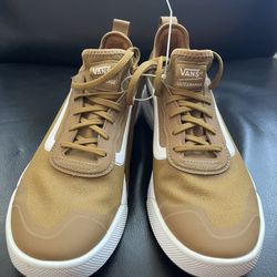Vans Ultra range Mustard Gold 10.5 Size Brand New 