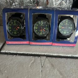 MEN'S SMITH&WESSON CHRONOGRAPH GLOW WATCH NEW 