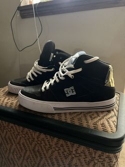 Womens DC shoes