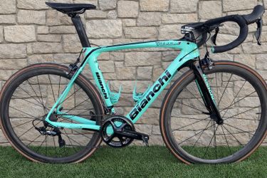 🚴‍♂️ Bianchi Oltre XR3 Carbon Road Bike – Size 54 🇮🇹