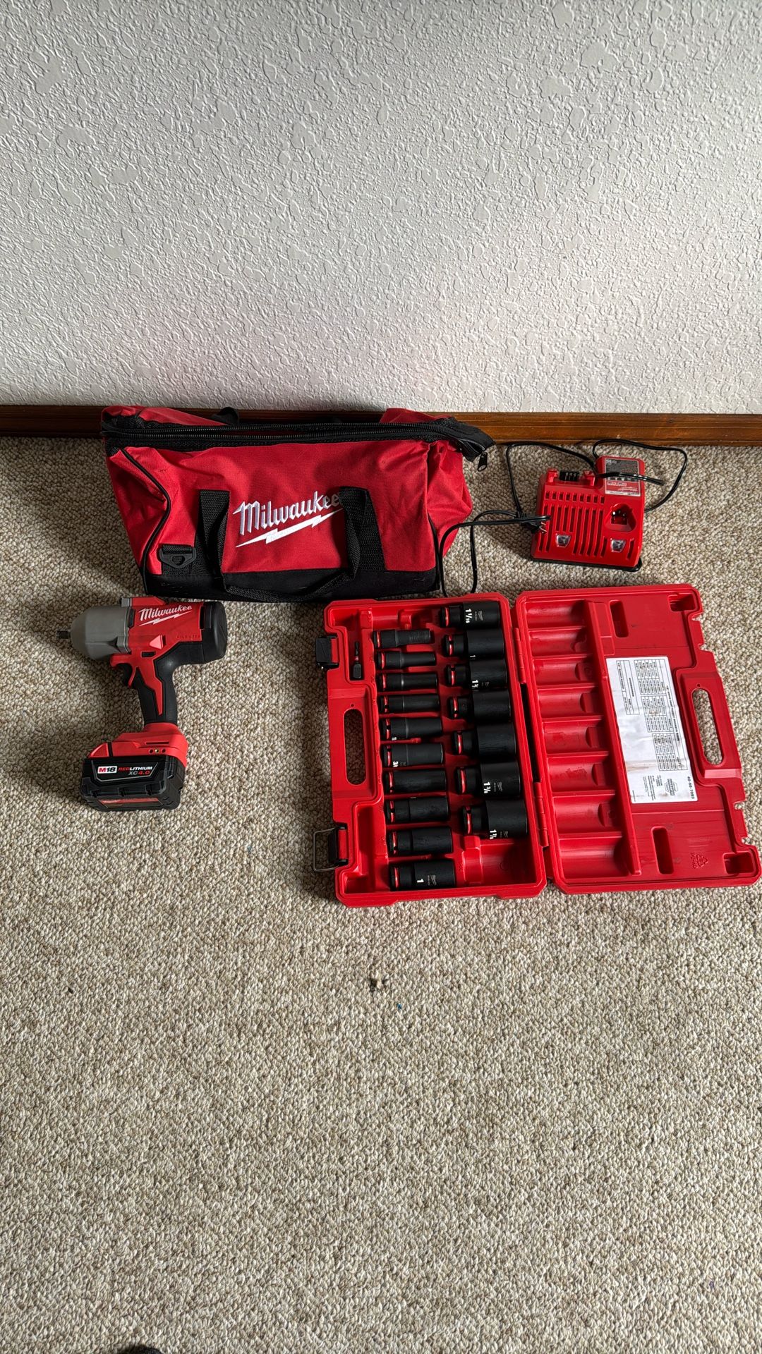 Milwaukee Impact Gun Set