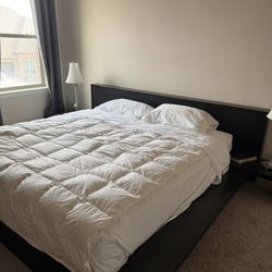 King Platform Bed With Clean Mattress
