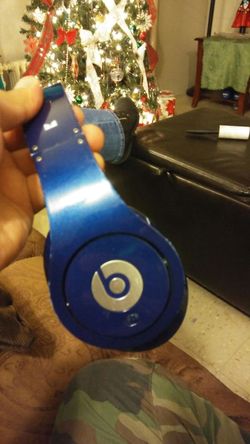 Beats studio rough condition