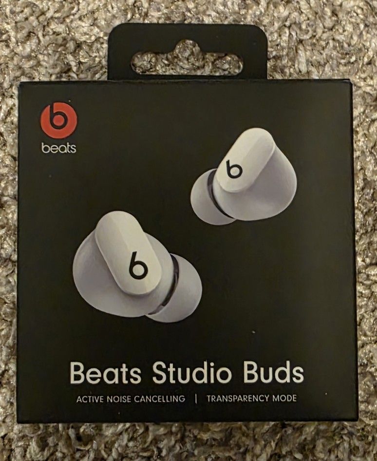 Beats Studio Buds