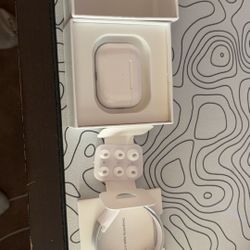 SEND BEST OFFER - AirPods Pro 2nd Generation with MagSafe Charging Case