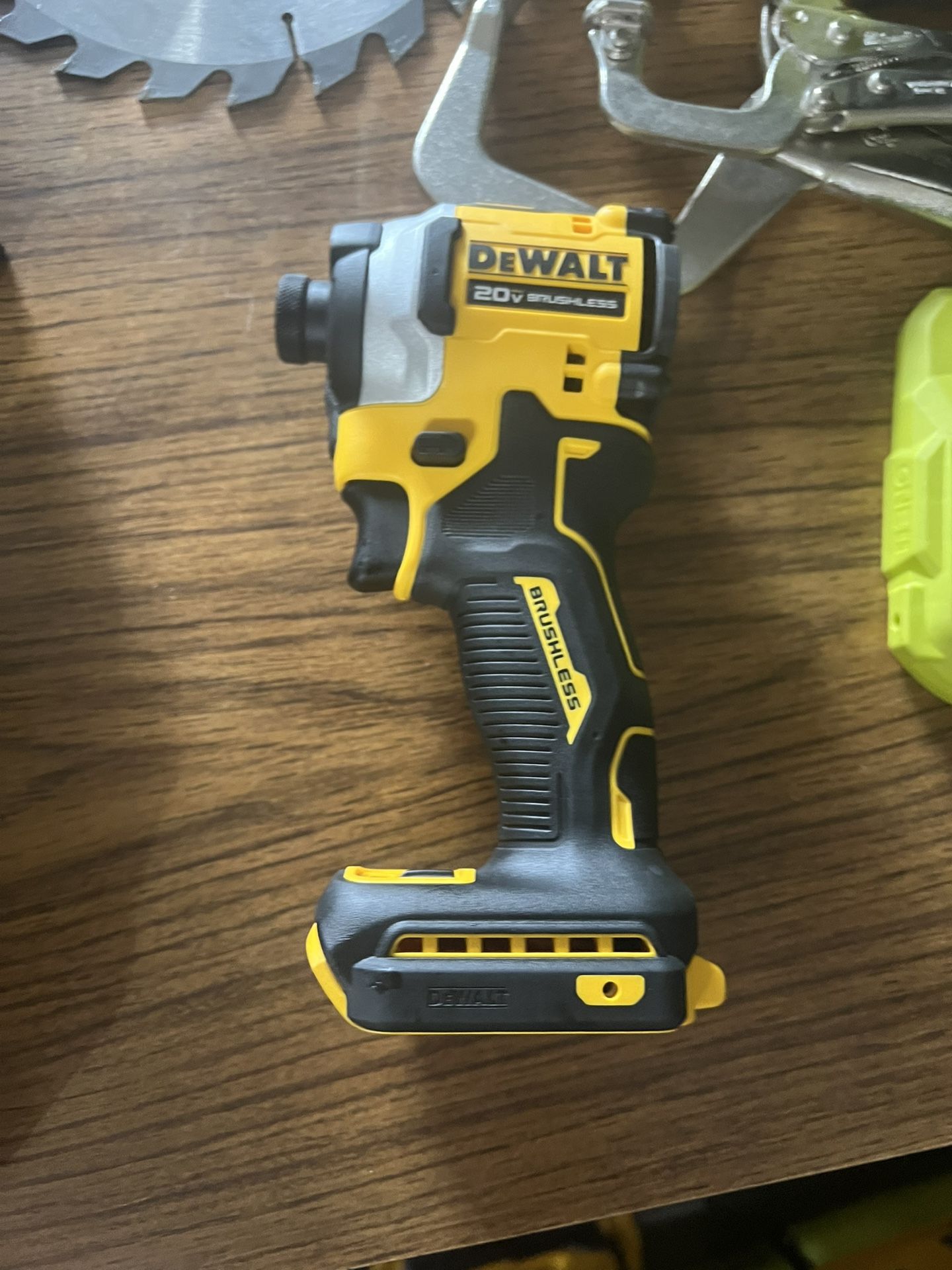 DEWALT ATOMIC 20V MAX Cordless Brushless Compact 1/4 in. Impact Driver (Tool Only)