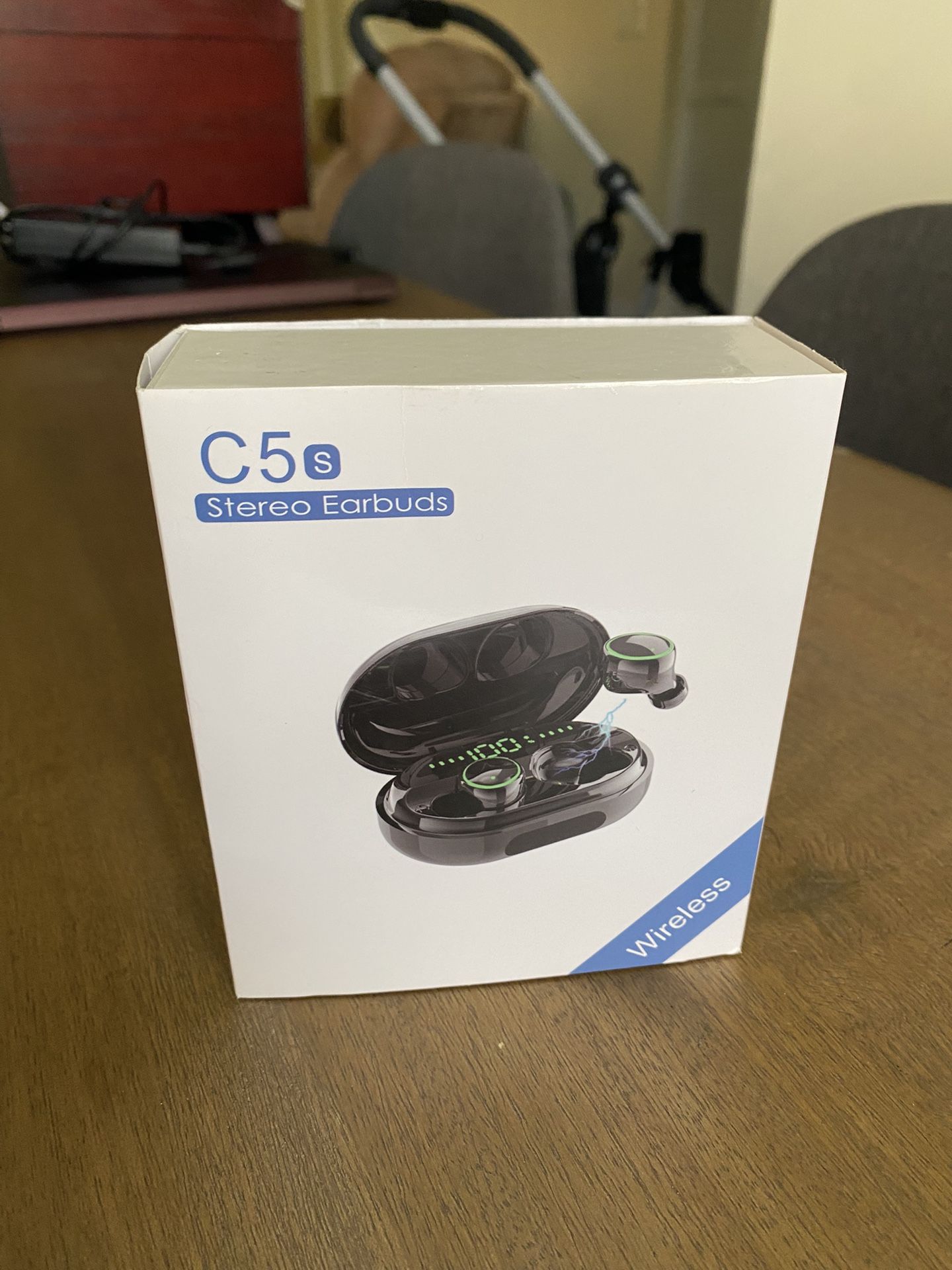 C5s Wireless Earbuds – Charging Case w/ Battery Display