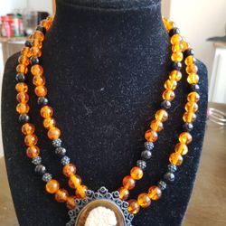 Cameo Necklace 