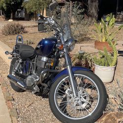 Suzuki Boulevard 650