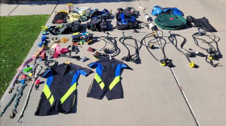 Let's of SCUBA gear: jackets, regulators, weight belts and more!