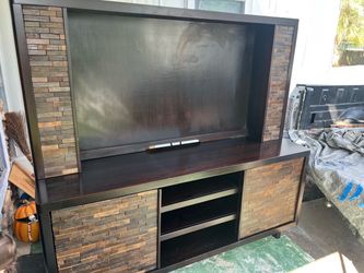 Tv stand 72”