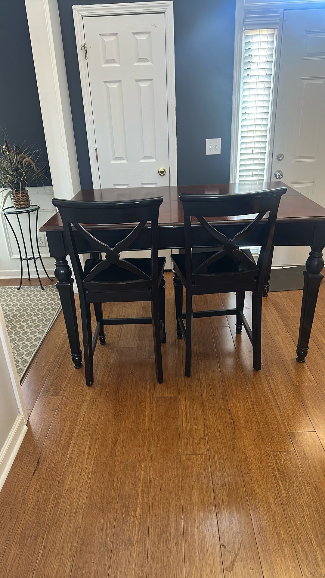 Solid Wood Dining Room Table With 6 Chairs