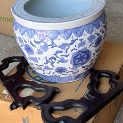 Antique/ Vintage Chinese Ceramic Blue & White Fish Bowl Planter Floral Chinoiserie Pot