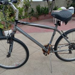 Men's Bike Fair Condition  Sz 26 Tires