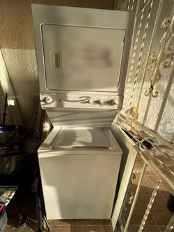 GE Washer/Dryer Combo