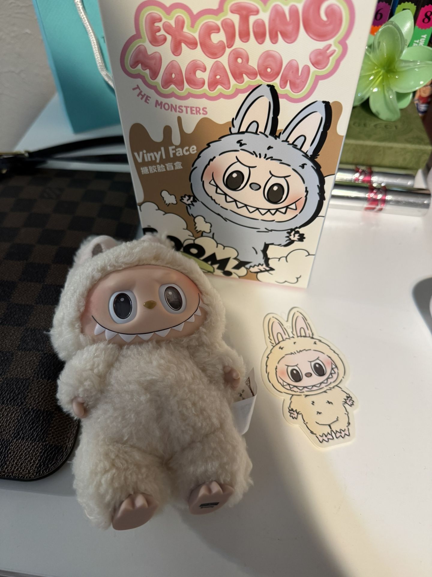 exciting macaron, SOYMILK