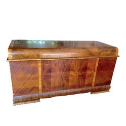 1948 Cedar Lined LANE  Hope Chest !!!