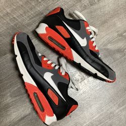 Nike Air Max 90 9.5 $40
