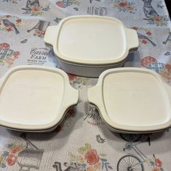 Vintage Corningware Dishes with lids 