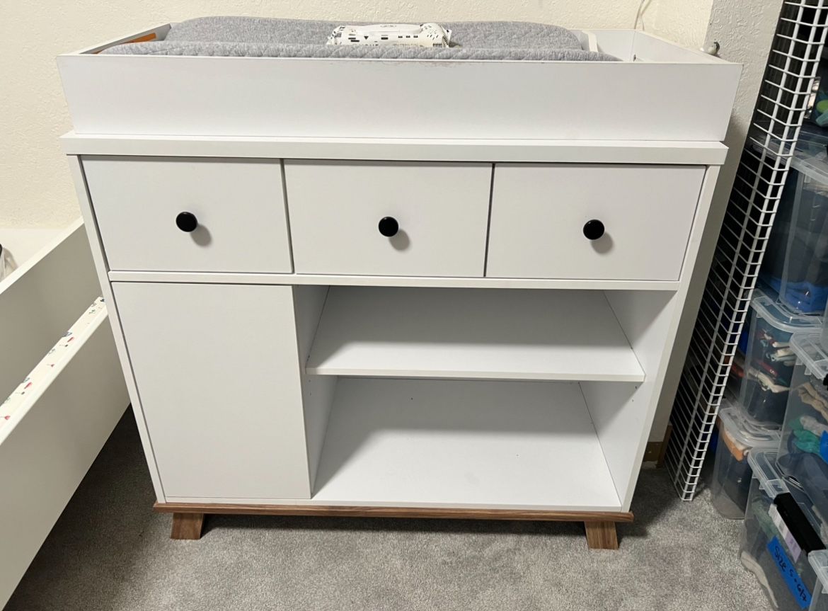 Baby Changing Table 