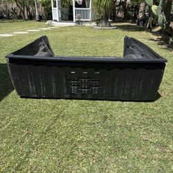 Truck bed liner
