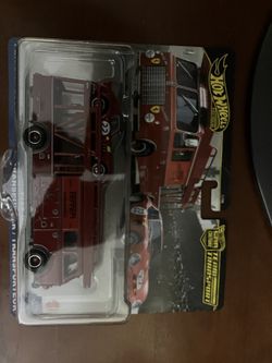 Hotwheels Transporter” Ferrari “M2, Johnny lightning