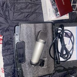 Scarlett Studio [3rd Gen] And Samson Co1 Vocal Condenser 
