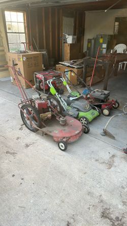 lawnmowers and weed eaters 