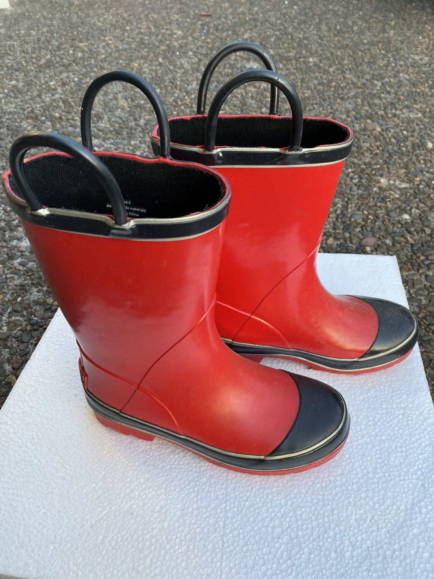 Kids Rain Boots size 1