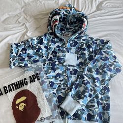bape hoodie size L