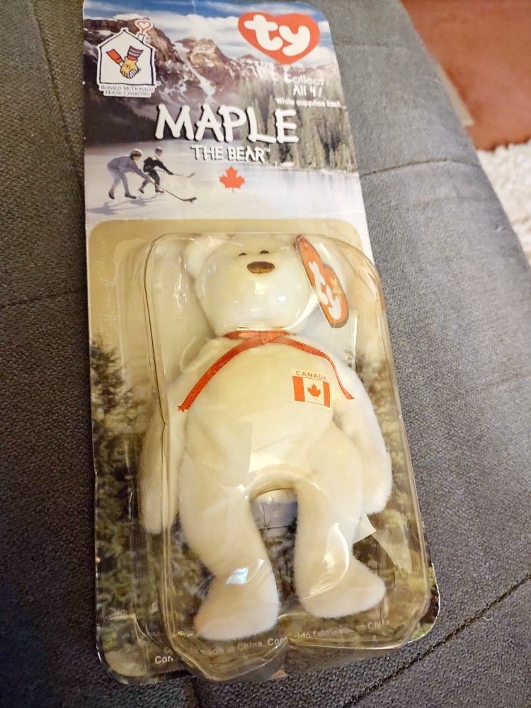 Collectable Bear..TY Brand..$9 Firy