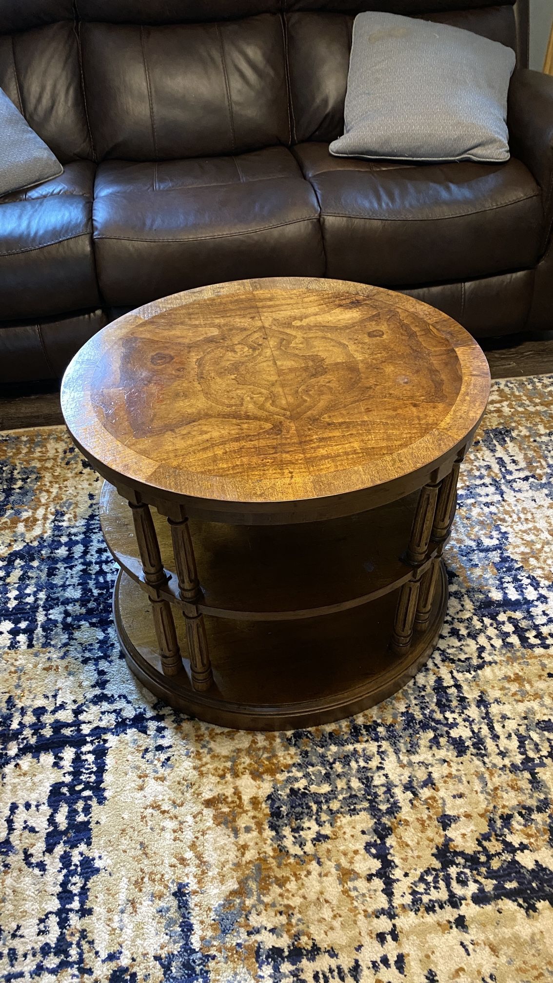 Vintage Heritage Burl Walnut Wood Finish Oval Table