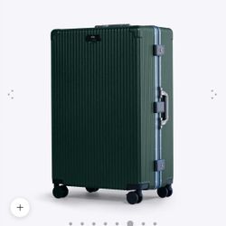 Brand New NOBL 28” Luggage 