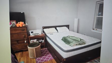 Queen Size Wayfair Mattress And Bedframe