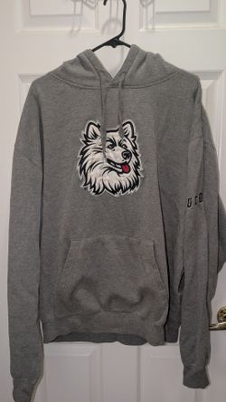 UCONN hoodie