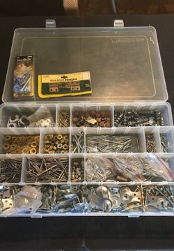 Miscellaneous hardware flambeau case