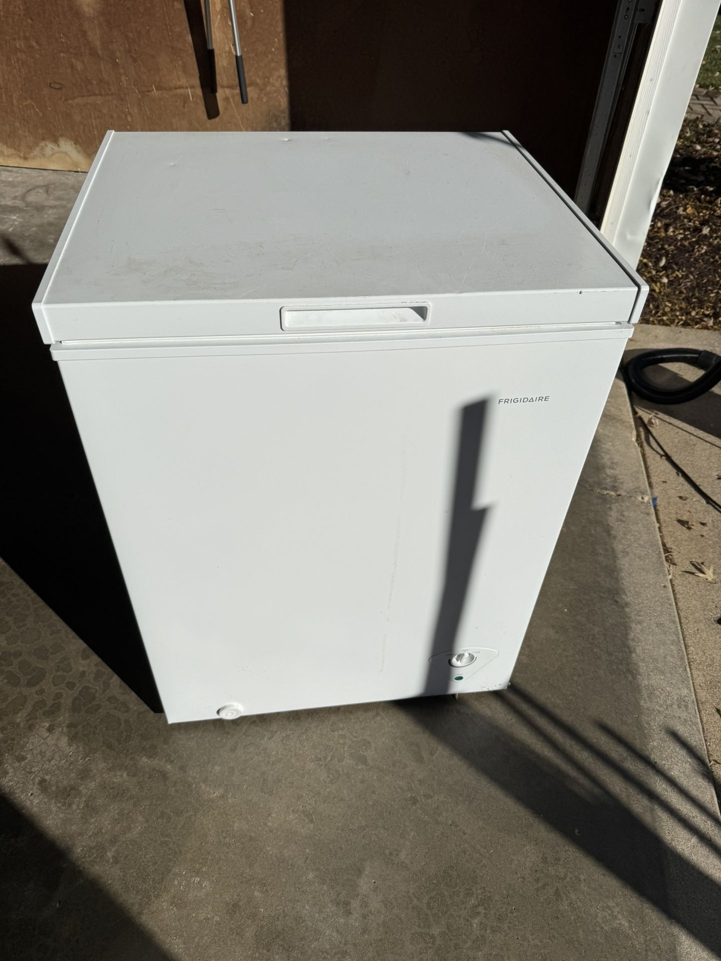 Frigidaire Freezer 