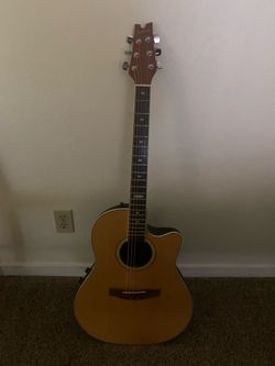 Ovation applause acoustic guitar with pickup