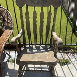 Antique Pristine Condition Rocking Chair 