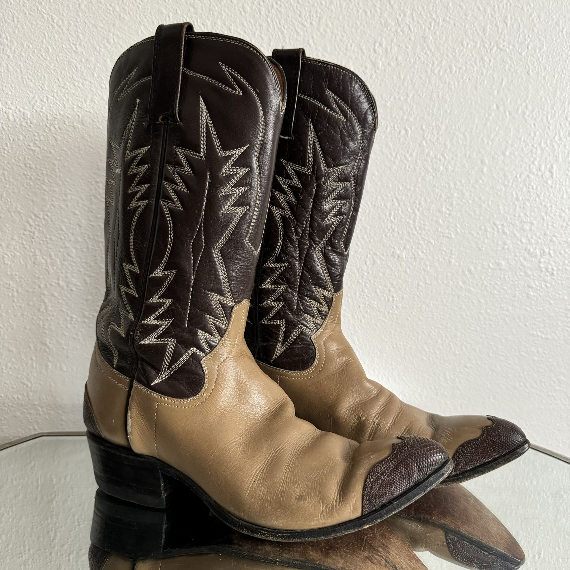 Vintage Brown Tan Leather Western Festival Wingtip Mid Calf Heeled Cowboy Boots