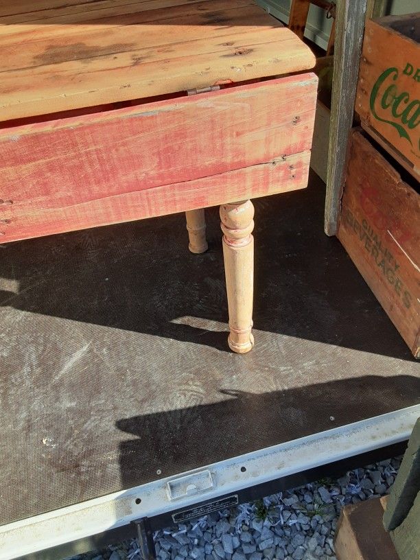 Small Farm Drop Leaf Table
